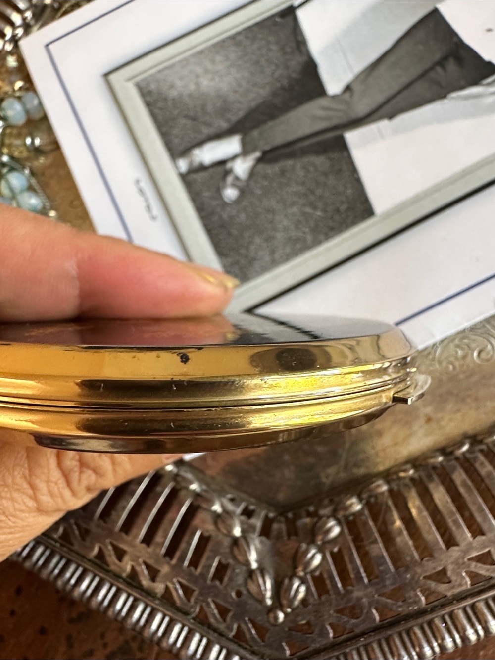 Vintage Stratton Compact - Picture 8 of 8